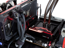 ASUS ROG MAXIMUS Z790 APEX ENCORE 6. Caratteristiche peculiari 17