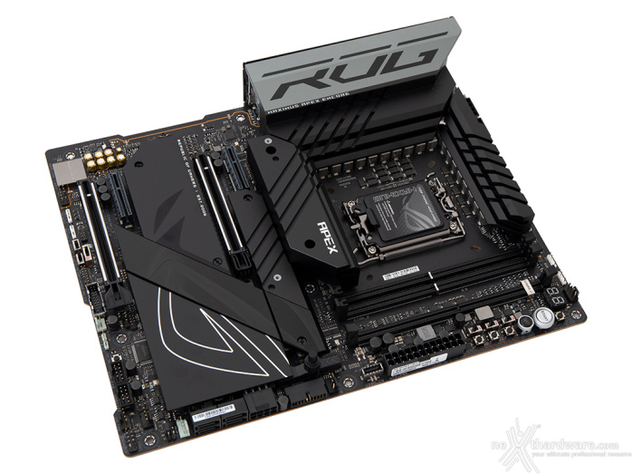 ASUS ROG MAXIMUS Z790 APEX ENCORE 3. Vista da vicino 1