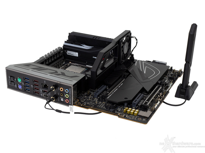 ASUS ROG MAXIMUS Z790 APEX ENCORE 5. Connettività 14