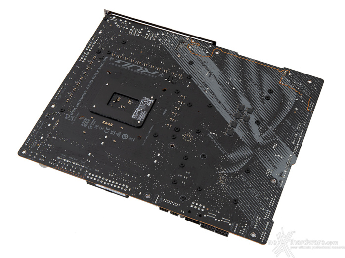 ASUS ROG MAXIMUS Z790 APEX ENCORE 3. Vista da vicino 4