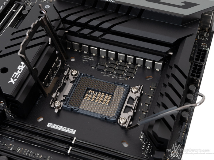 ASUS ROG MAXIMUS Z790 APEX ENCORE 3. Vista da vicino 7