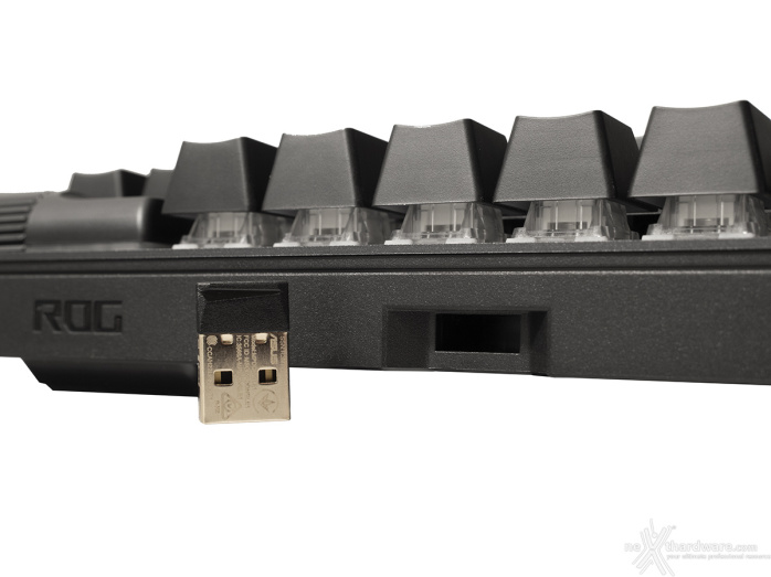 ASUS ROG Strix Scope II 96 Wireless 3. Vista da vicino - Parte seconda 11