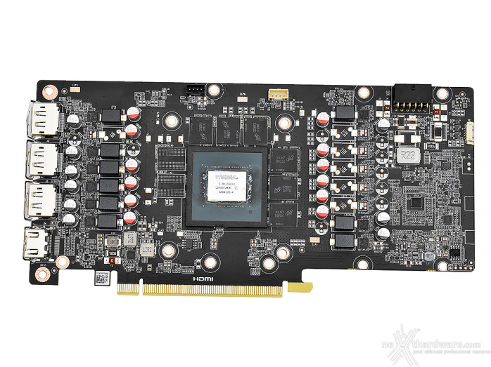 ZOTAC GeForce RTX 4070 SUPER Twin Edge 4. Layout & PCB 1