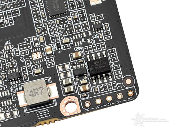 ZOTAC GeForce RTX 4080 SUPER Trinity Black 4. Layout & PCB 11