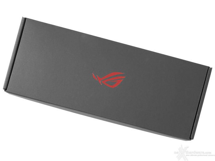 ASUS ROG Falchion RX Low Profile 1. Packaging & Bundle 3