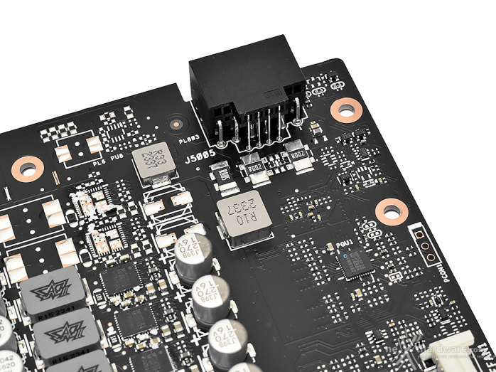 ASUS ROG Strix GeForce RTX 4080 SUPER OC 4. Layout & PCB 4