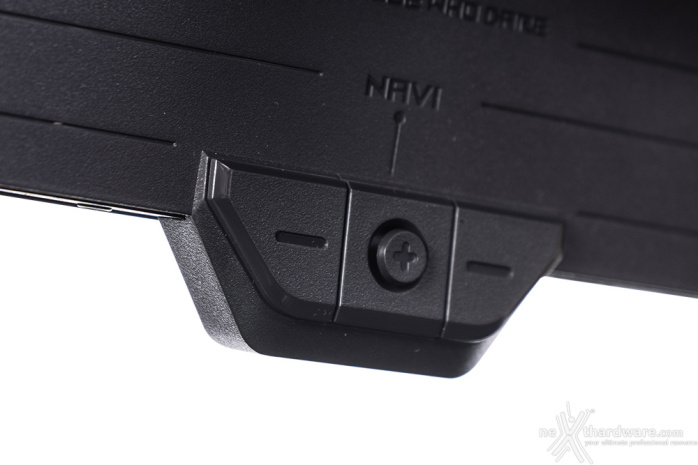 ASUS ROG Swift OLED PG32UCDM 3. Visto da vicino - Parte seconda 5