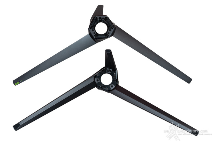 ASUS ROG Swift OLED PG32UCDM 1. Packaging & Bundle 4