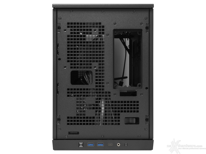 Sharkoon Rebel C20 ITX RGB 2. Esterno 4