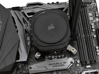 CORSAIR iCUE LINK TITAN 360 RX RGB 5. Installazione 7
