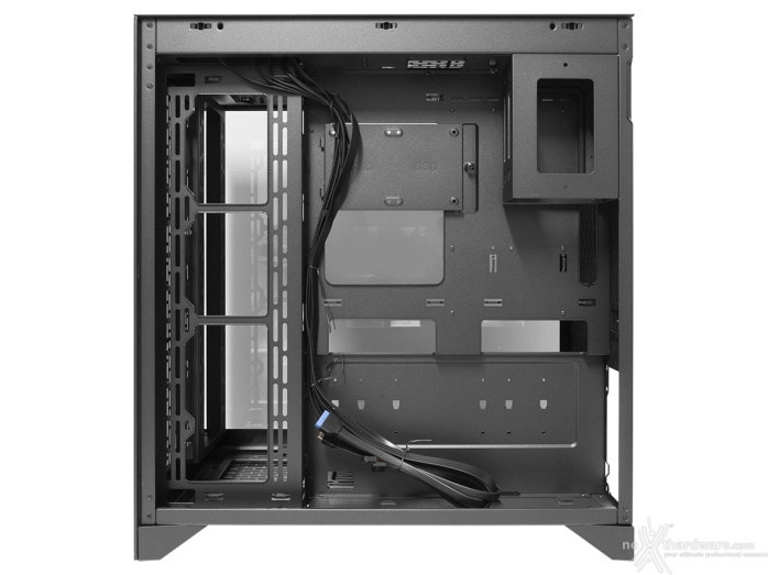 Thermaltake CTE E600 MX 3. Interno 4