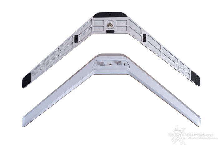 CORSAIR XENEON 34WQHD240-C QD-OLED 1. Packaging & Bundle 3