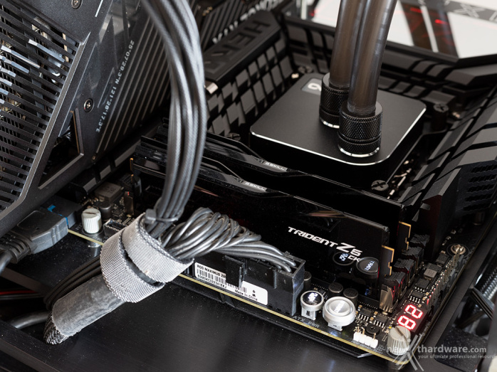 ASUS ROG MAXIMUS Z890 HERO 15. Overclock, temperature e consumi 1