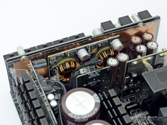 CORSAIR RM1000x (2024) 4. Componentistica & Layout - Parte prima 7
