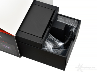 ROG RYUJIN III 360 ARGB EXTREME 1. Packaging & Bundle 6