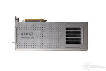 SAPPHIRE NITRO+ RX 9070 XT 3. Vista da vicino 5