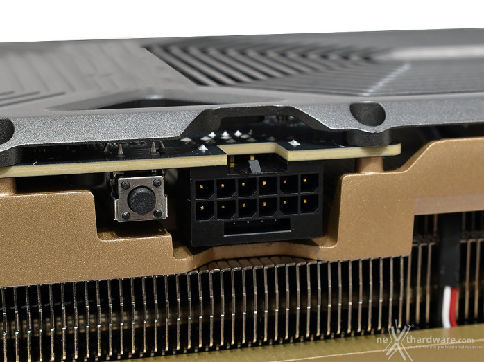 ZOTAC GeForce RTX 5080 AMP Extreme INFINITY 3. Vista da vicino 6