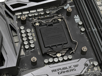 Cooler Master Hyper 612 APEX 4. Installazione 3