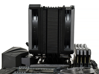 Cooler Master Hyper 612 APEX 4. Installazione 6