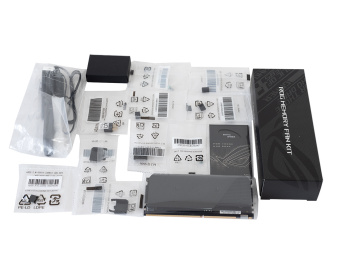 ASUS ROG CROSSHAIR X870E APEX 2. Packaging & Bundle 7