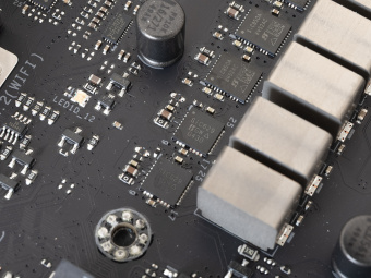 ASUS ROG CROSSHAIR X870E APEX 3. Vista da vicino - Parte prima 10
