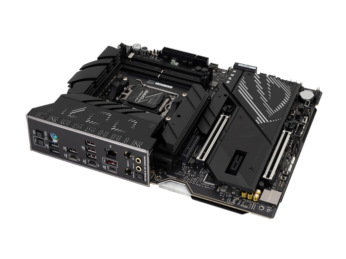 ASUS ROG CROSSHAIR X870E APEX 3. Vista da vicino - Parte prima 3