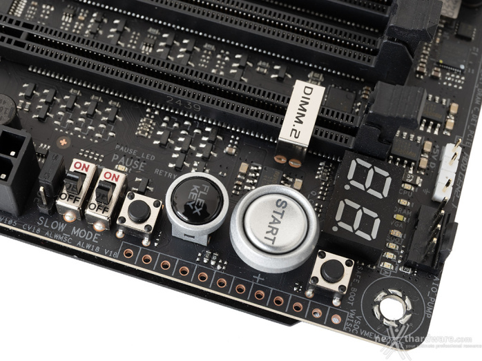ASUS ROG CROSSHAIR X870E APEX 6. Caratteristiche peculiari 1