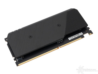 ASUS ROG CROSSHAIR X870E APEX 5. Connettività 7