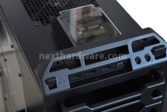 Antec Dark Fleet 85: il Twelve Hundred in veste gaming 4. Segni particolari 1