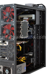 Antec Dark Fleet 85: il Twelve Hundred in veste gaming 5. Montaggio componenti 5