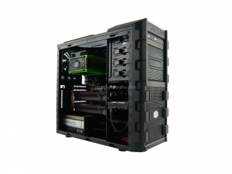 Cooler Master HAF 912 PLUS 5. Montaggio componenti 6