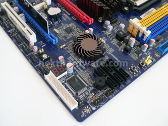 AMD: Tutte le nuove CPU 4 e 6 Core 1. Sapphire PC-AM3RS890G 4