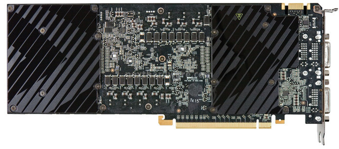NVIDIA GeForce GTX 590 : Scontro al vertice! 1. NVIDIA GeForce GTX 590 2