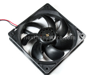 Corsair AX-850 5. Interno: dissipatori & ventole 5