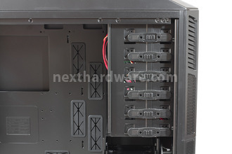 Aerocool XPREDATOR Black Edition 5. Visto da vicino - Interno - Parte Prima 5