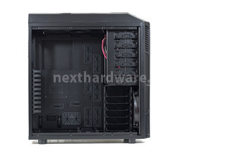 Aerocool XPREDATOR Black Edition 5. Visto da vicino - Interno - Parte Prima 1