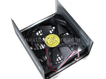 Corsair Professional Series HX1050 Watt 5. Interno: dissipatori & ventole 2