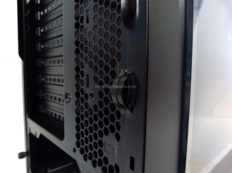 SilverStone Precision PS06B-W 3. Visto da Vicino - Esterno - Seconda Parte 14