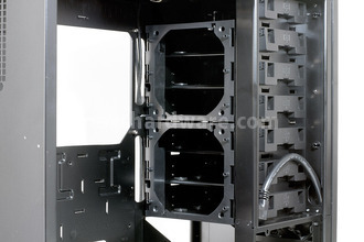 SilverStone  RAVEN 3 7. A closer look - Interno - Seconda  Parte 1