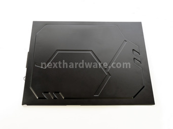Thermaltake Chaser MK-I LCS 5. Pannelli laterali 5