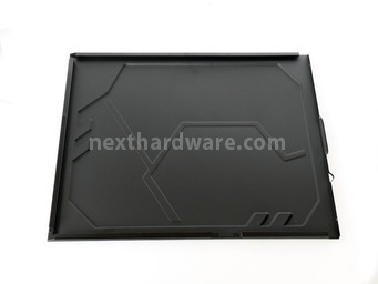 Thermaltake Chaser MK-I LCS 5. Pannelli laterali 6