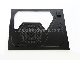 Thermaltake Chaser MK-I LCS 5. Pannelli laterali 2