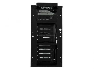 Fractal Design Arc Midi Tower 4. Interno - Prime Impressioni 3