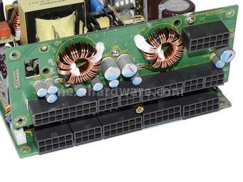 Seasonic Platinum 1000W 4. Componentistica & layout - Parte 1 9