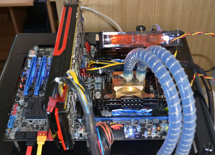 AMD Radeon HD 7970 ... anche in CrossFireX 18. Overclock 1