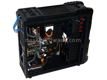 AeroCool Strike-X ST 7. Montaggio componenti 9