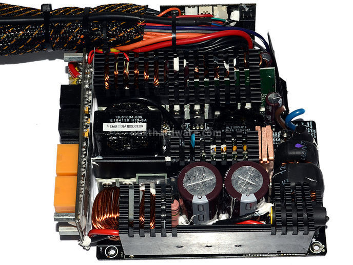 Thortech Thunderbolt PLUS 1200W 4. Componentistica & layout - Parte 1 2