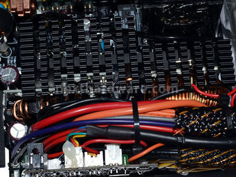 Thortech Thunderbolt PLUS 1200W 5. Componentistica & layout - Parte 2 7