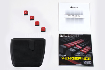 Corsair Vengeance K60 & M60 1. Packaging e Bundle 7