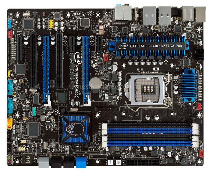 Intel Core i7 3770K : svelato Ivy Bridge 4. Intel Extreme Board DZ77GA-70K - Prima parte 1